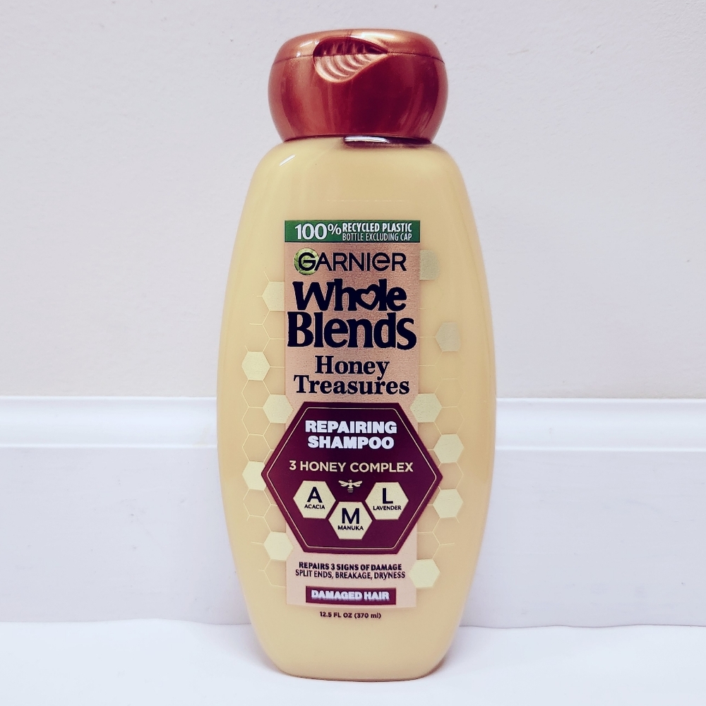 ⭐4/$15 Garnier Whole Blends Repairing Shampoo Honey Treasures